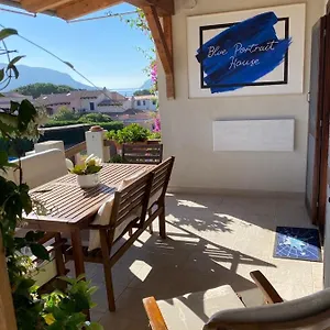Blue Portrait House , Golfo Aranci Italia