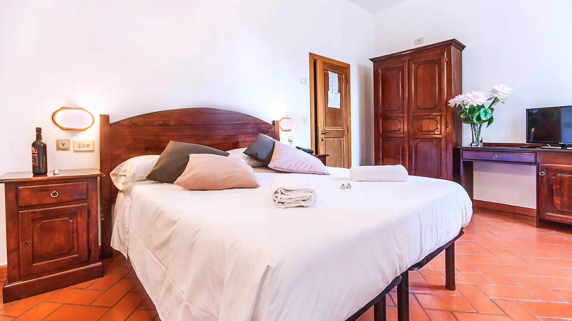 **  Hotel Costantini Florence Italy