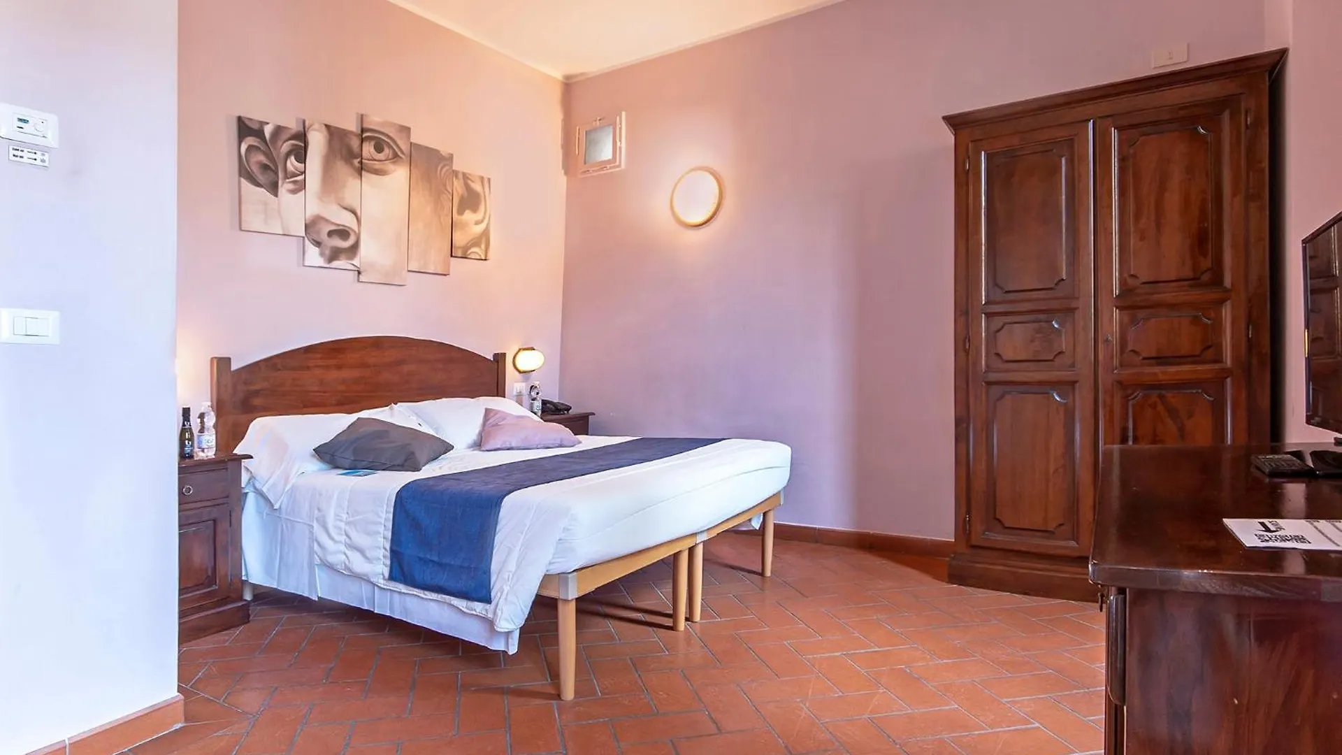 Hotel Costantini Florence 2*,