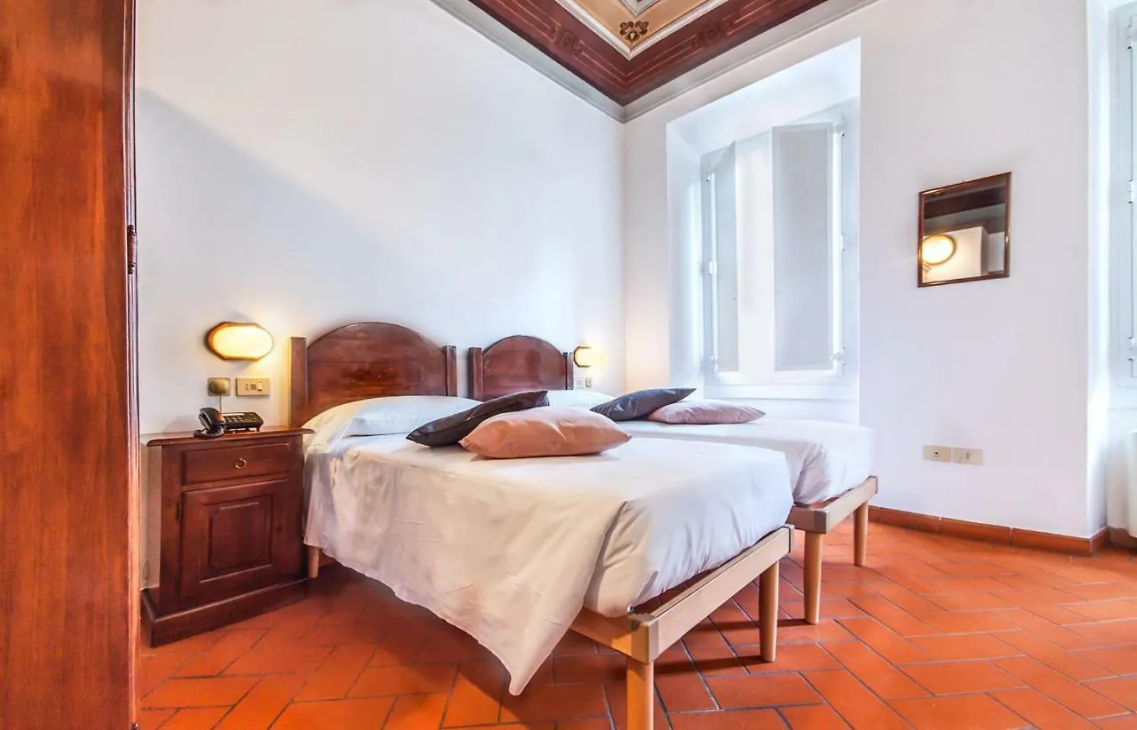 **  Hotel Costantini Florencia Italia